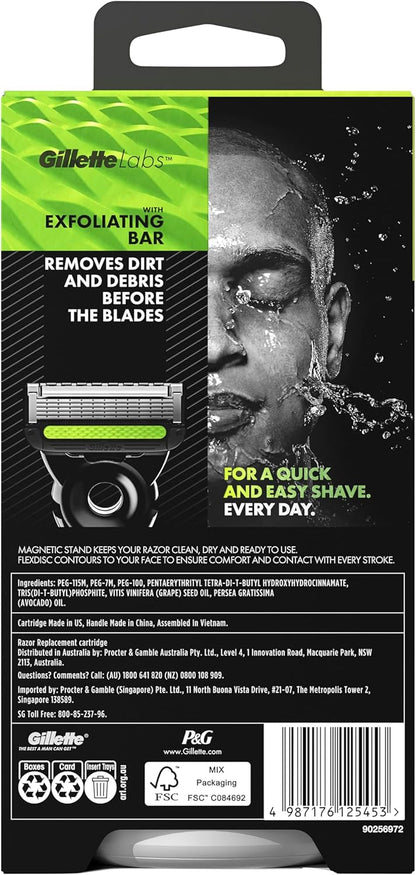 Gillette Labs Exfoliating Bar Men's Razor with 4 Blade Refills and Stand image 3