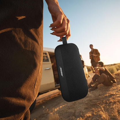Bose SoundLink Flex Bluetooth Speaker (2nd Gen) - Portable Outdoor Speaker with Hi-Fi Audio, Waterproof and Dustproof, USB-C, Up to 12 Hours Battery Life, Black Dusk image 6